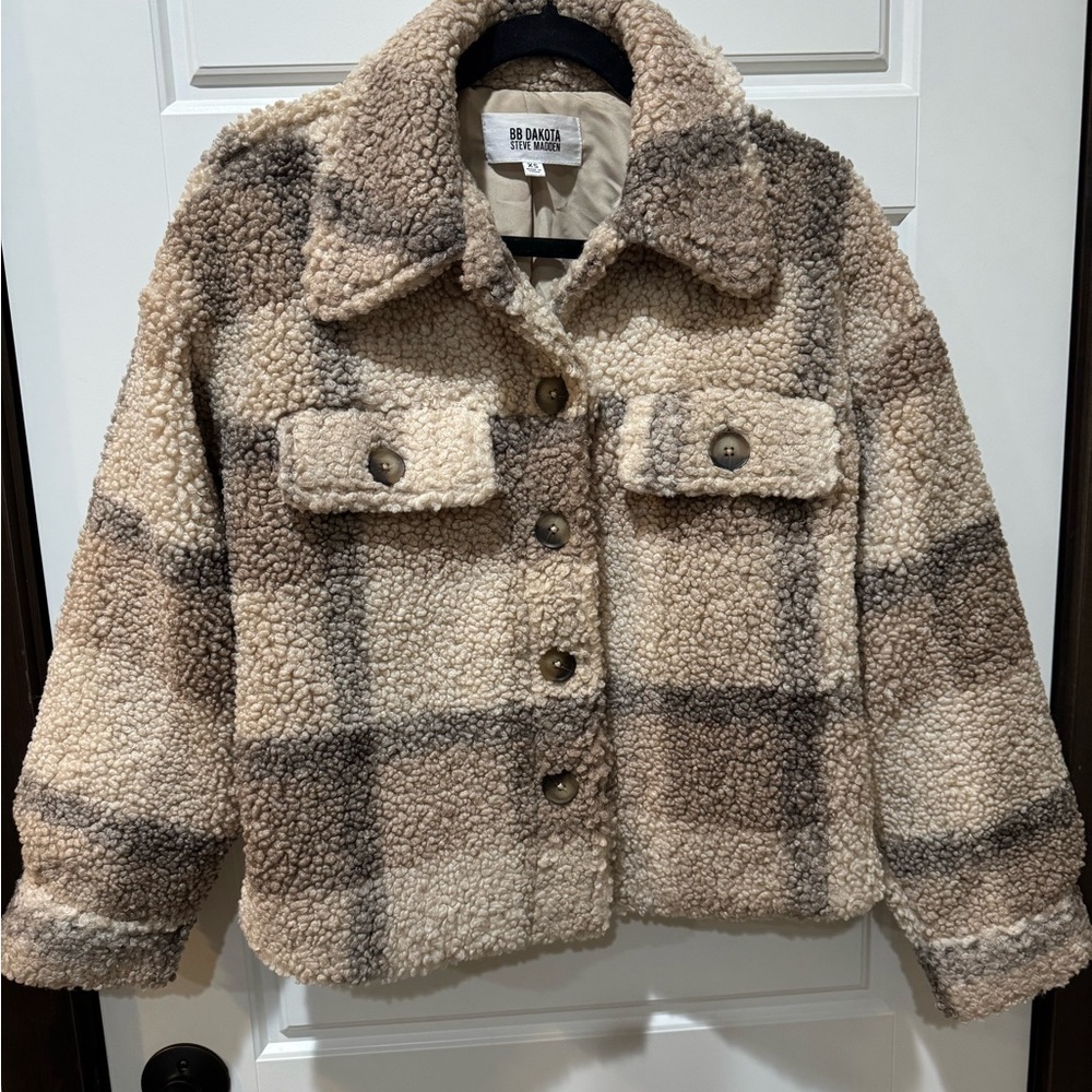BB Dakota Cream and Brown Teddy Jacket - Plaid to See You - Picture 2 of 5